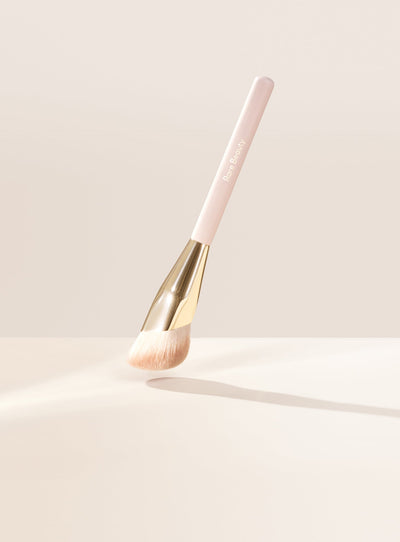 Liquid Touch Foundation Brush